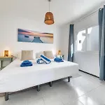 Апартаменты Helios - 500m To The By Lanzarote